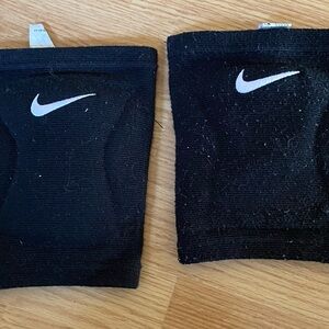 Nike Black Volleyball Knee Pads